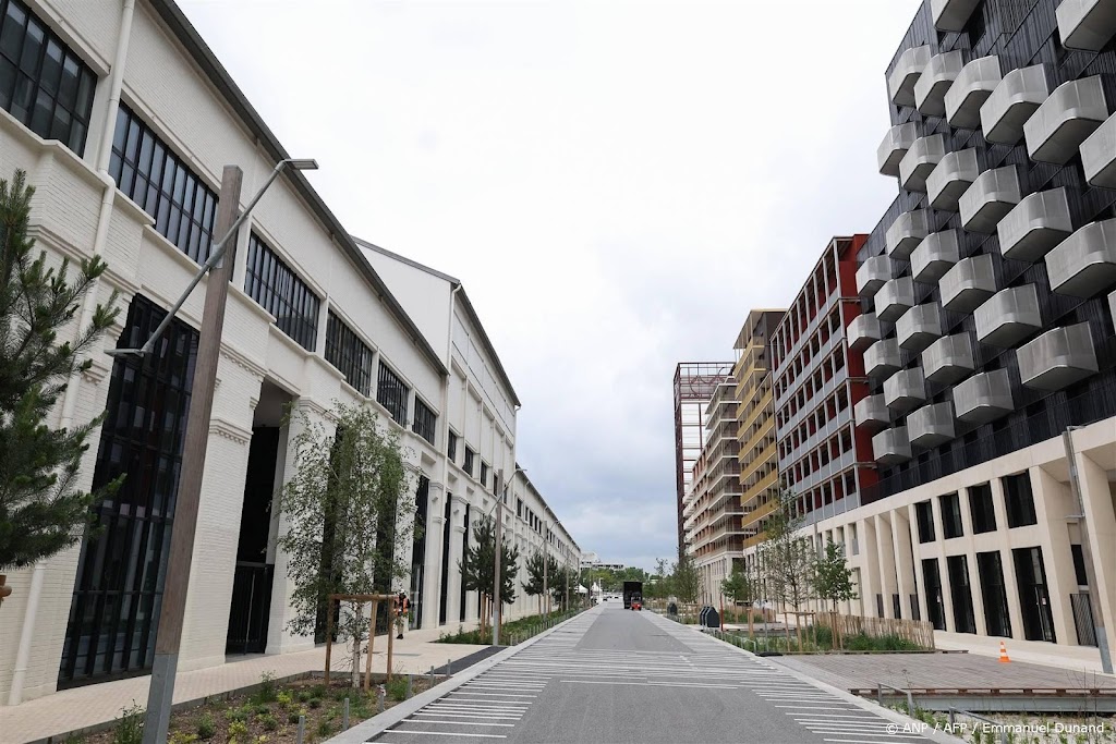 Olympisch dorp Parijs geopend, eerste atleten worden verwacht