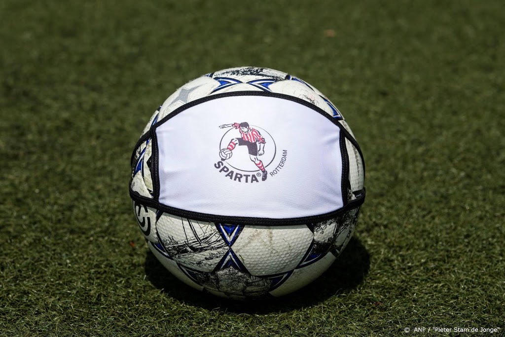 Sparta oefent met coronavrije selectie tegen Telstar