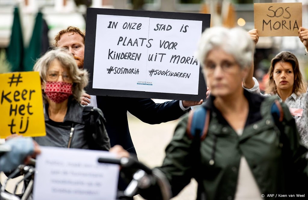 'Petitie Griekse vluchtelingenkinderen 100.000 keer getekend'