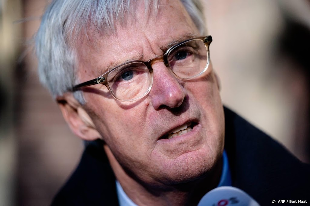 Knapen voelt niets voor boycot van regering van WK voetbal Qatar