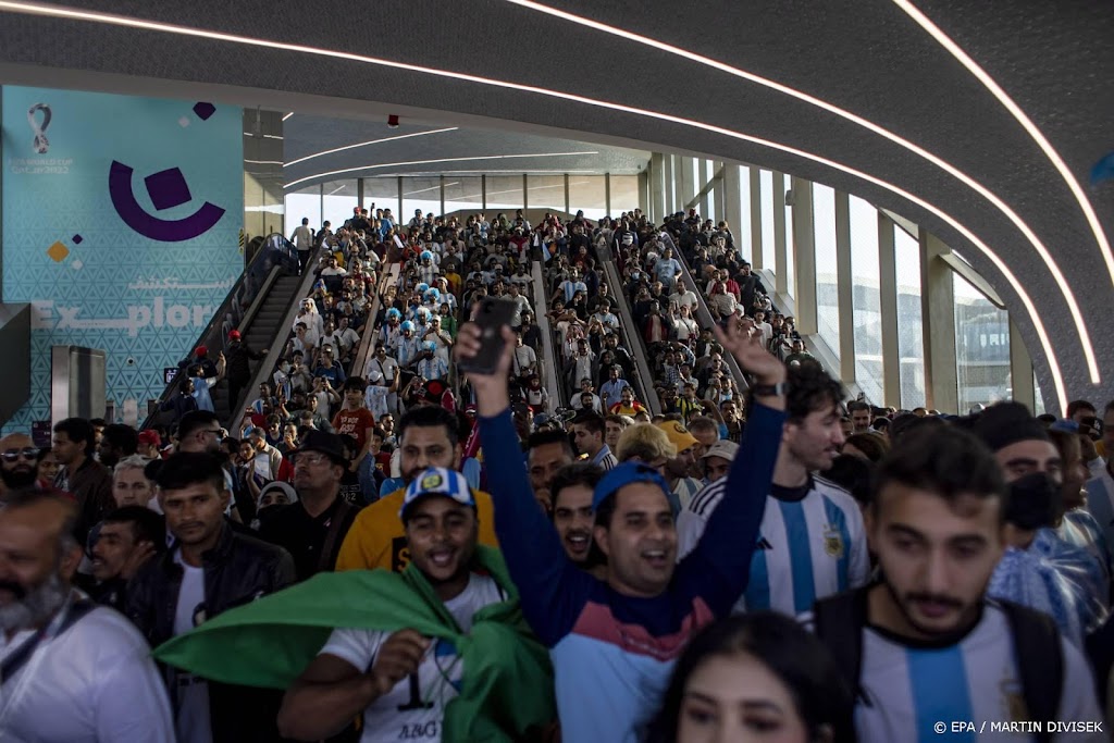 Grote drukte op de weg en bij metrostations Doha voor WK-finale