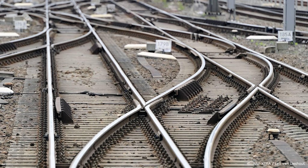 Eerste Europese testrit met koppeling die trein goedkoper maakt