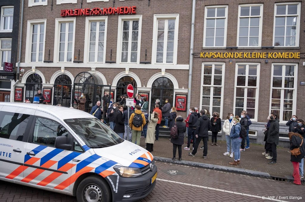 Theater De Kleine Komedie loopt leeg na afloop voorstellingen