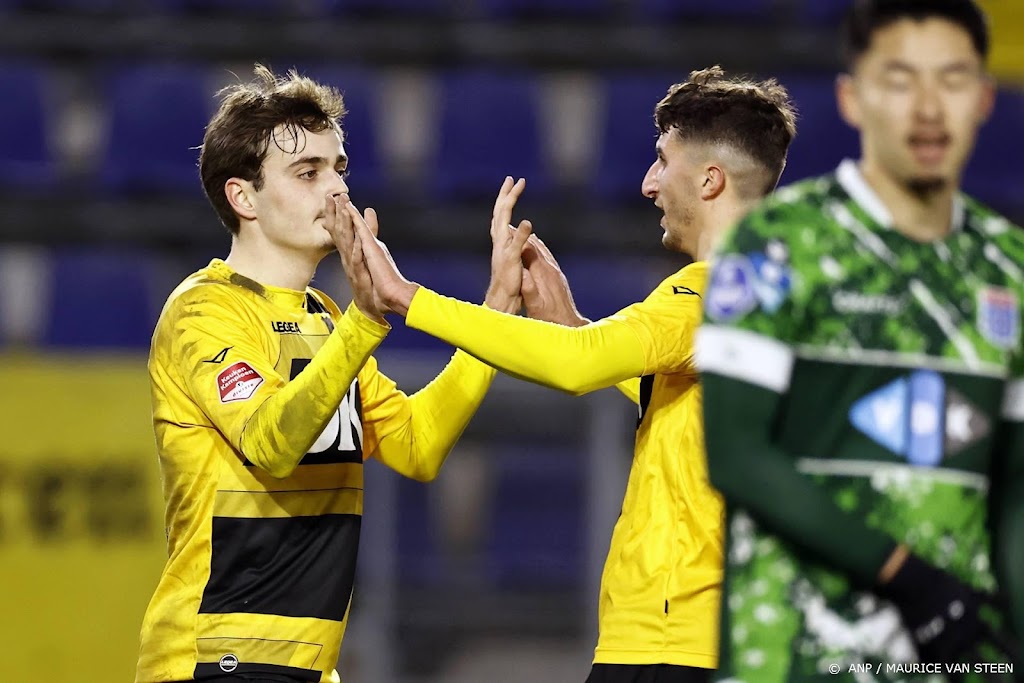 NAC Breda schakelt PEC Zwolle uit in KNVB-beker: 2-1