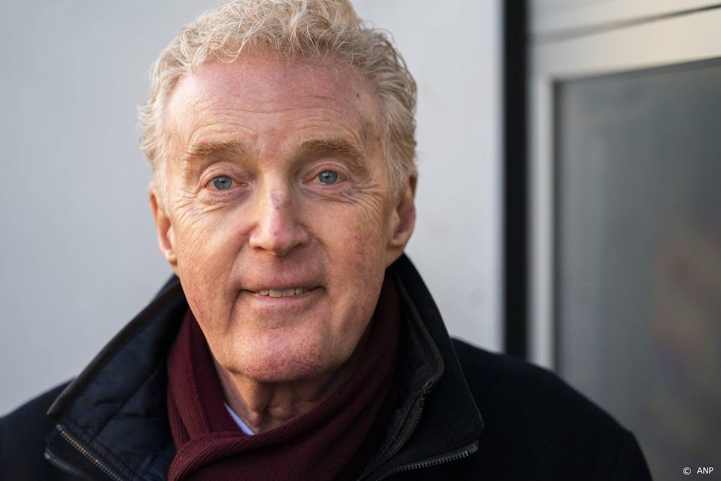 André van Duin spreekt op de Dam tijdens Dodenherdenking