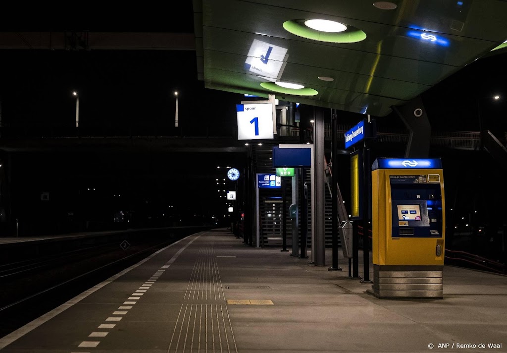 NS: treinen rijden zondag vrijwel weer normale dienstregeling