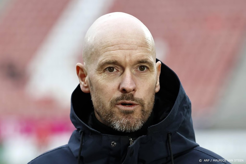 Trainer Ten Hag mist Overmars nog iedere dag bij Ajax
