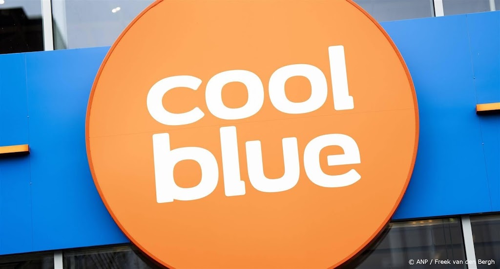 Coolblue boekt recordomzet, groeit verder met BCC-winkels