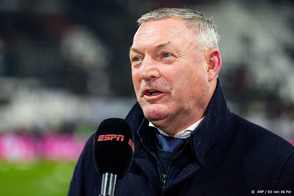 Trainer Jans ontbreekt bij FC Twente vanwege coronabesmetting