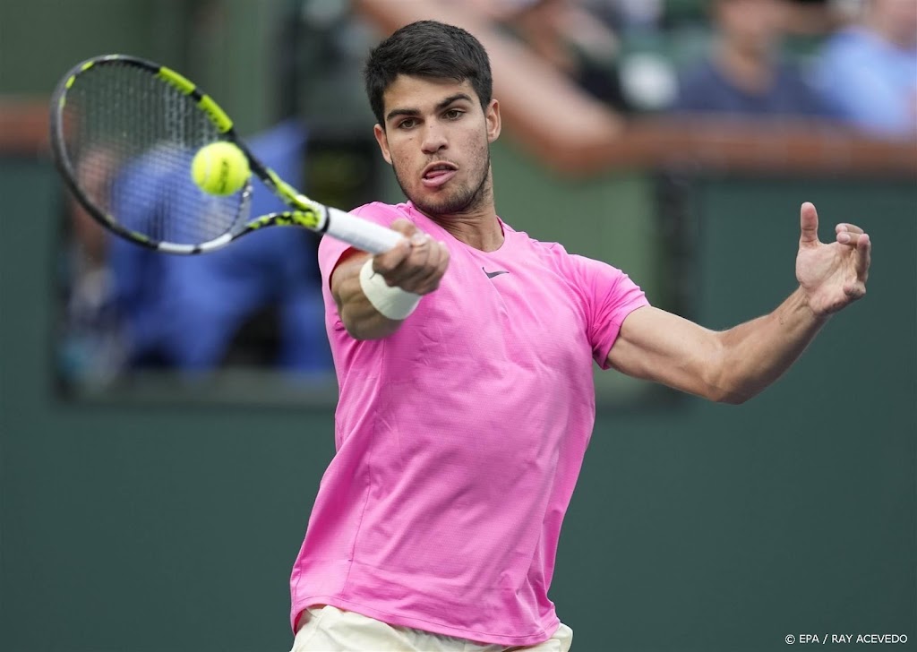 Alcaraz tegenover Medvedev in finale Indian Wells