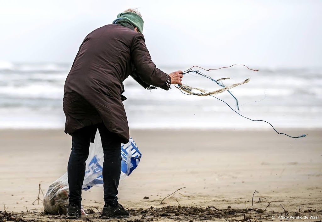 Meer zwerfafval in de Waddenzee