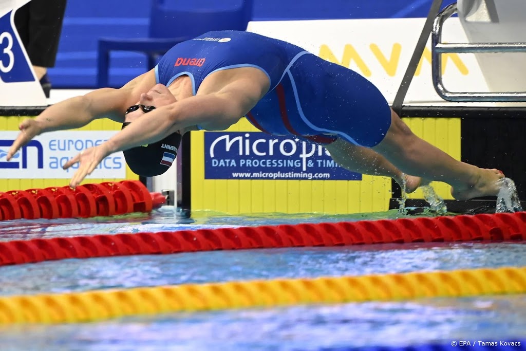 Europese titel Toussaint op 50 meter rugslag, brons De Waard