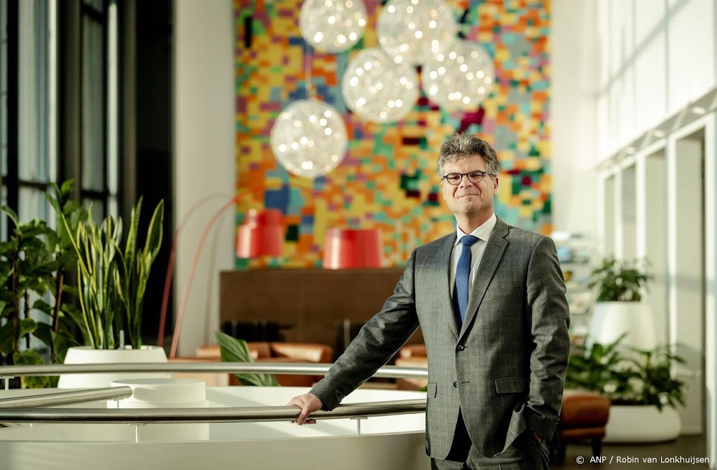 Commissaris van de Koning onder indruk van hulpverlening Leersum