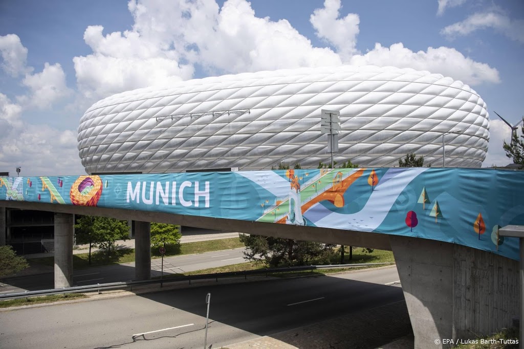 München wil EK-stadion bij duel met Hongarije in regenboogkleuren