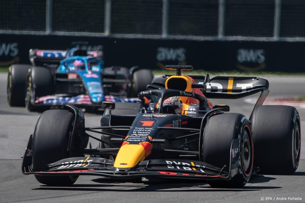 Verstappen wint ook in Canada en loopt verder uit in WK