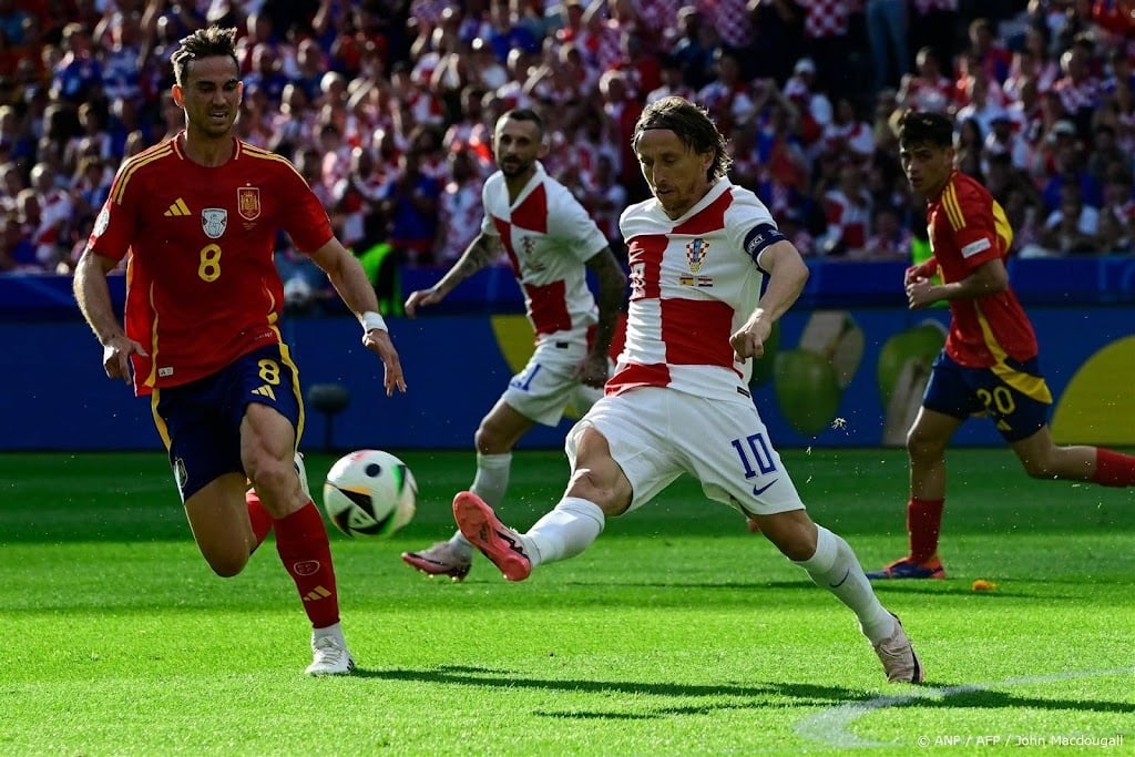 Modric stijgt naar plek 3 op lijst Europese recordinternationals