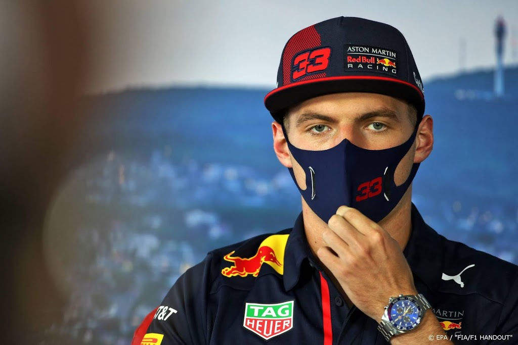 Worstelende Verstappen start van plek zeven in Hongarije
