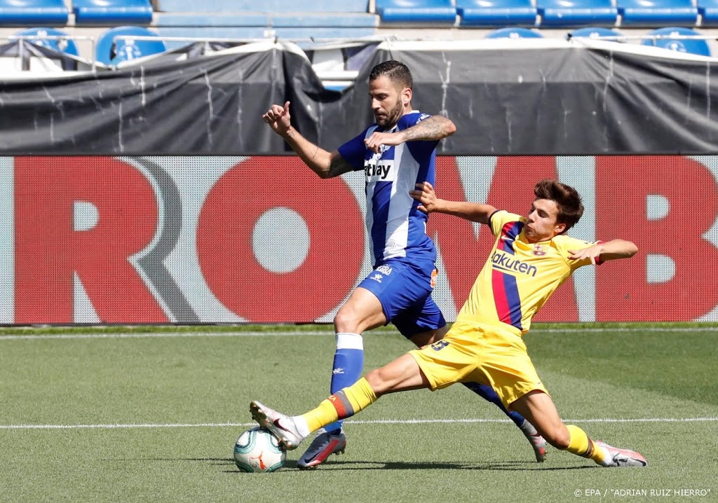 Barcelona besluit Spaanse competitie met ruime zege