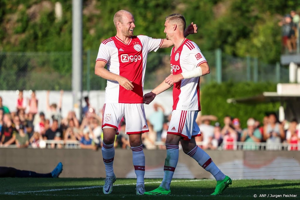 Ajax verslaat Oostenrijkse kampioen RB Salzburg