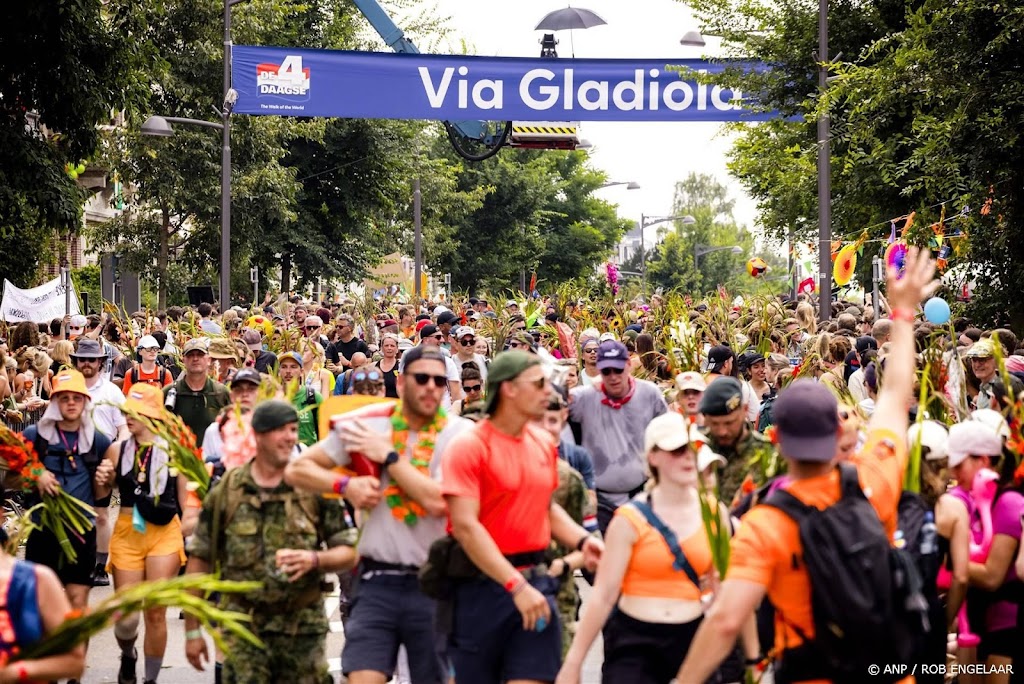 Burgemeester Bruls over intocht Vierdaagse: uitstekende sfeer