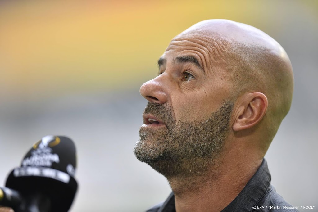 Directeur Rudi Völler wil coach Bosz niet afstaan aan Oranje