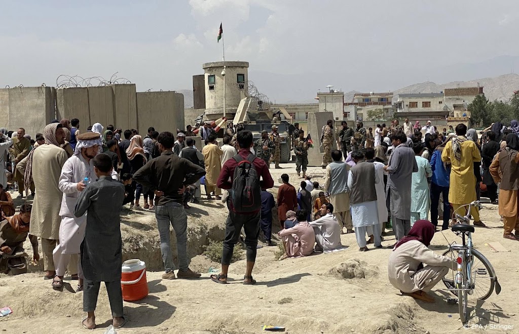 Commerciële vluchten welkom in Kabul, na toestemming Defensie