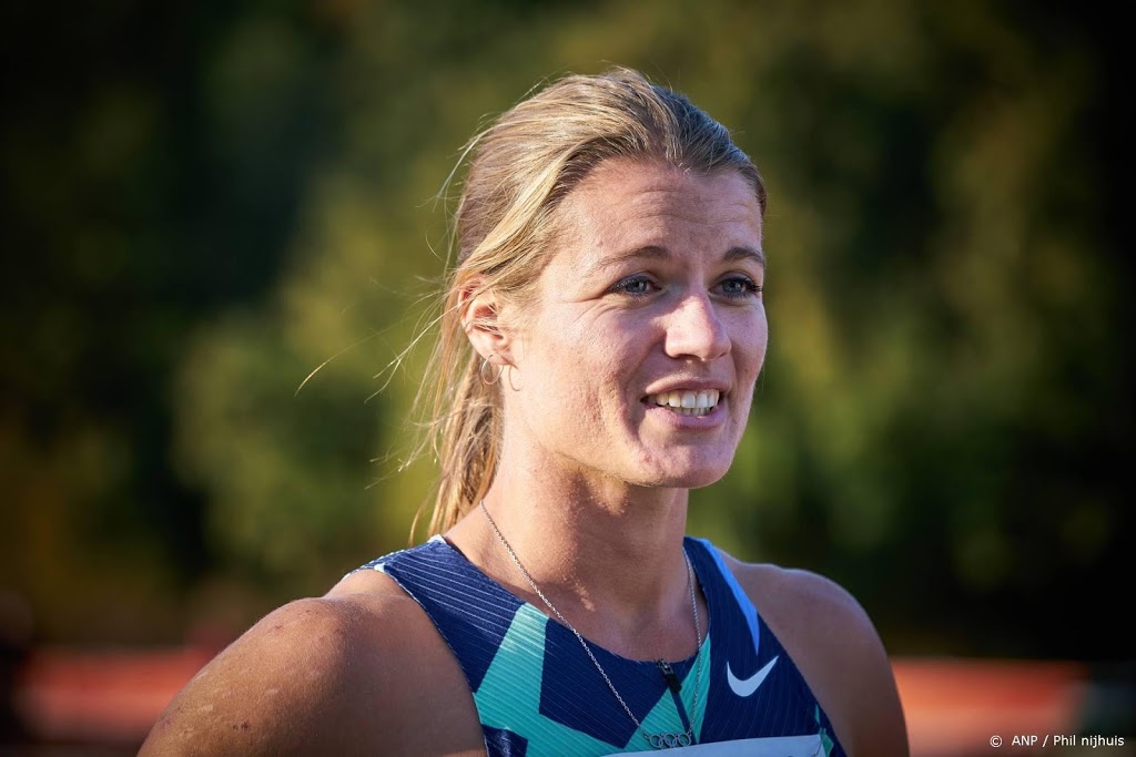 Zege Schippers op 100 meter bij Gouden Spike in Leiden