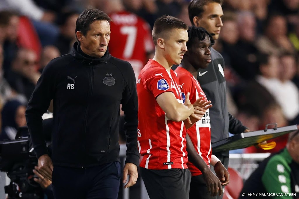 PSV wil in Eredivisie eindelijk weer eens van Feyenoord winnen