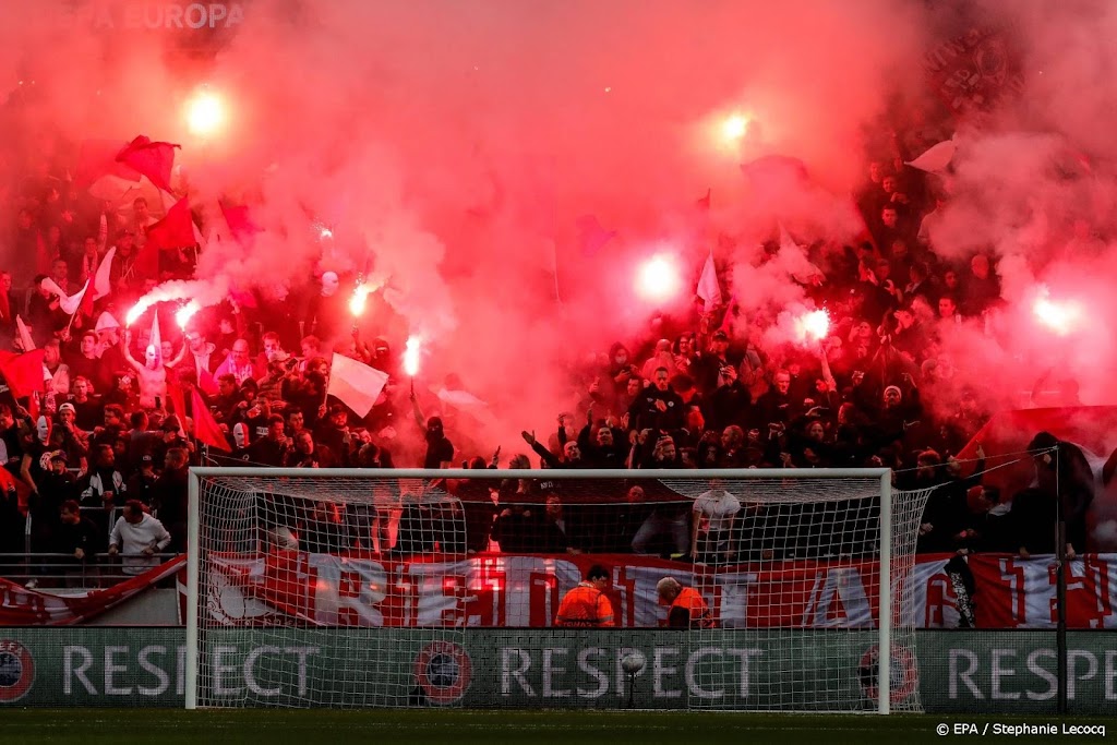 Antwerp 1 wedstrijd in Europa League zonder publiek na rellen