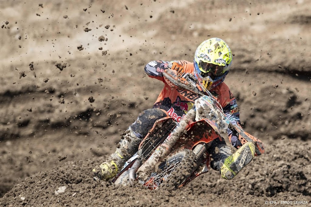 Motorcrosser Herlings krijgt oud-kampioen Cairoli als teammanager