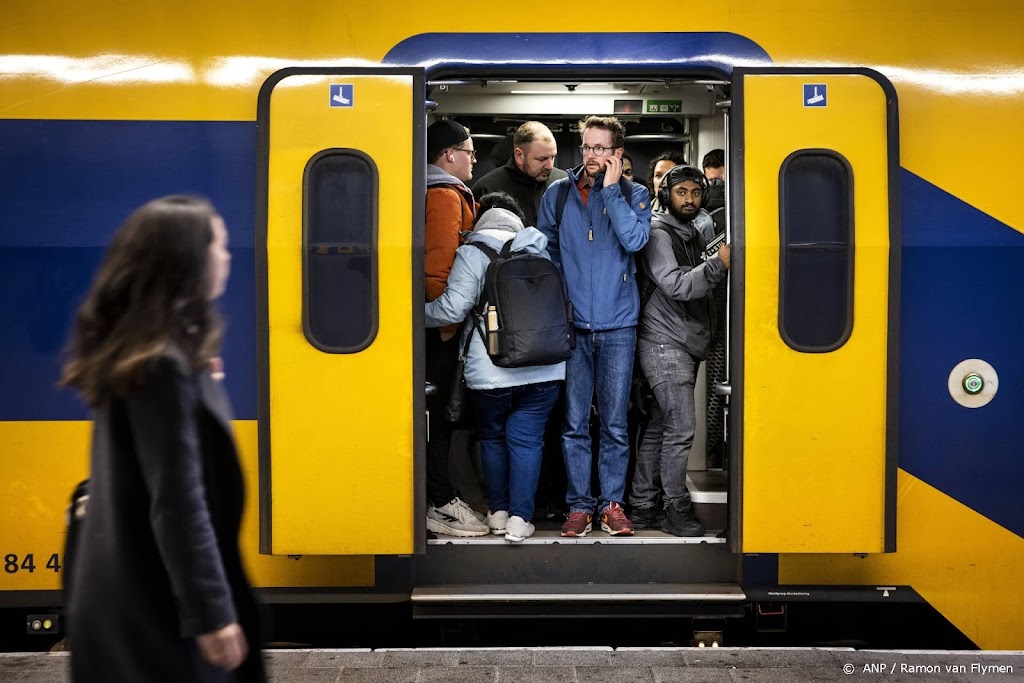 NS: omvang personeelsproblemen te laat onderkend