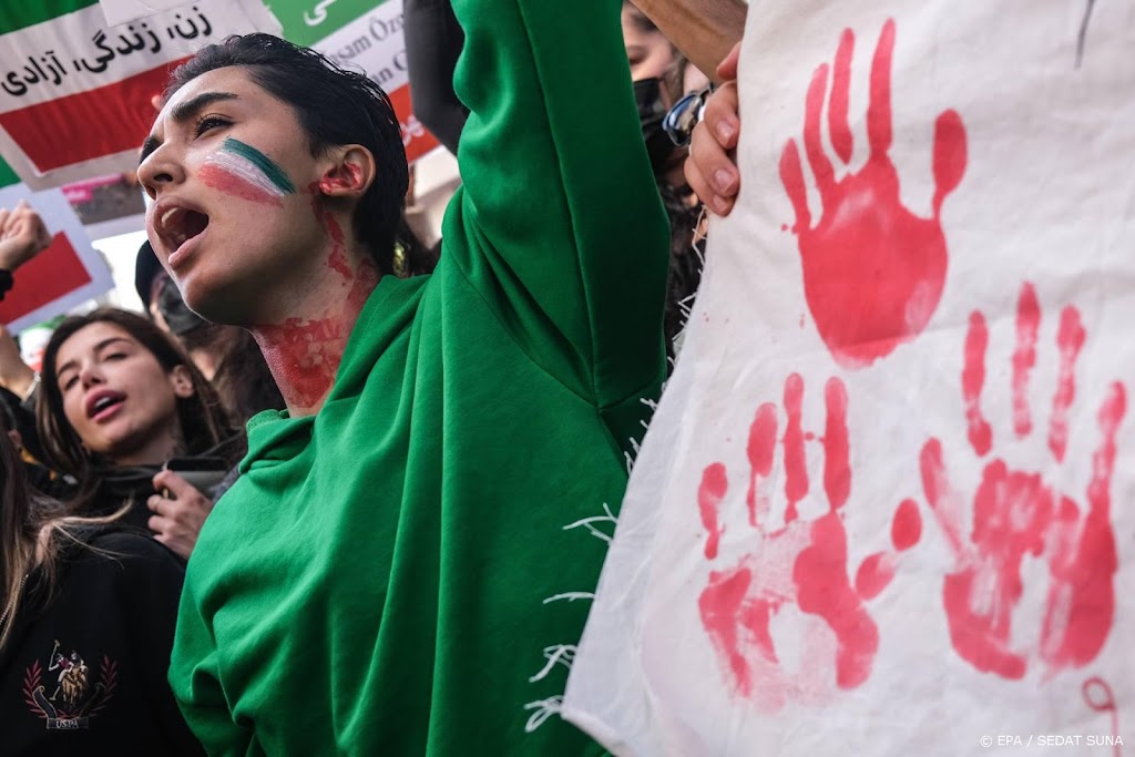 Iran beschuldigt Duitsland ervan rellen aan te wakkeren