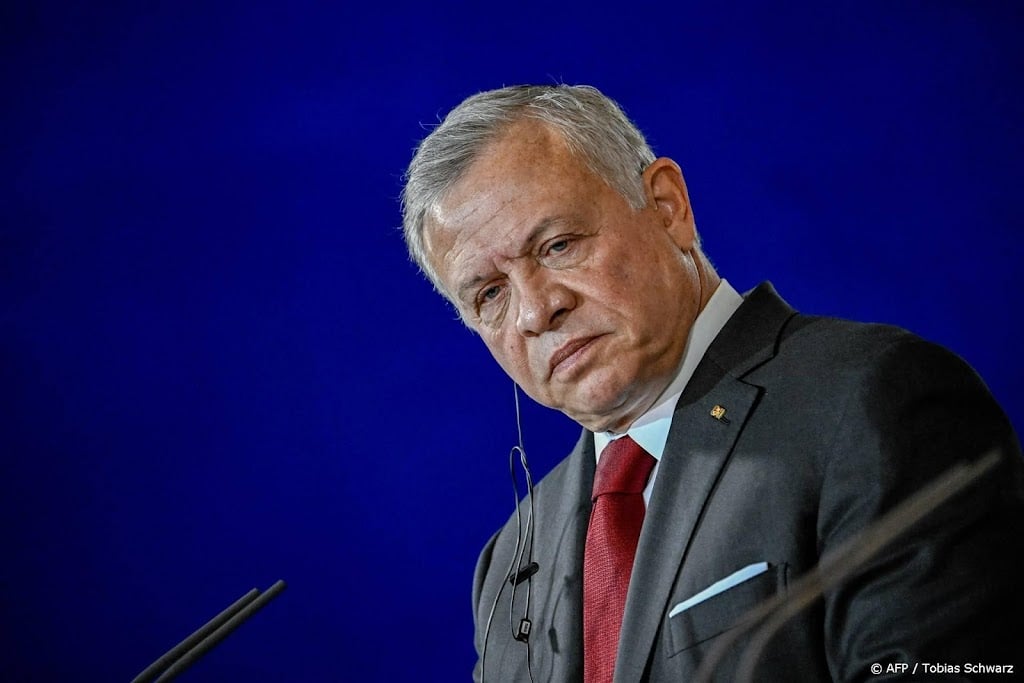 Koning Jordanië uit in Egypte zorgen over situatie in Gazastrook