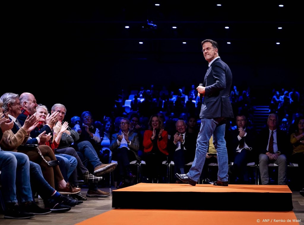 VVD-leden steunen massaal spreidingswet asielzoekers