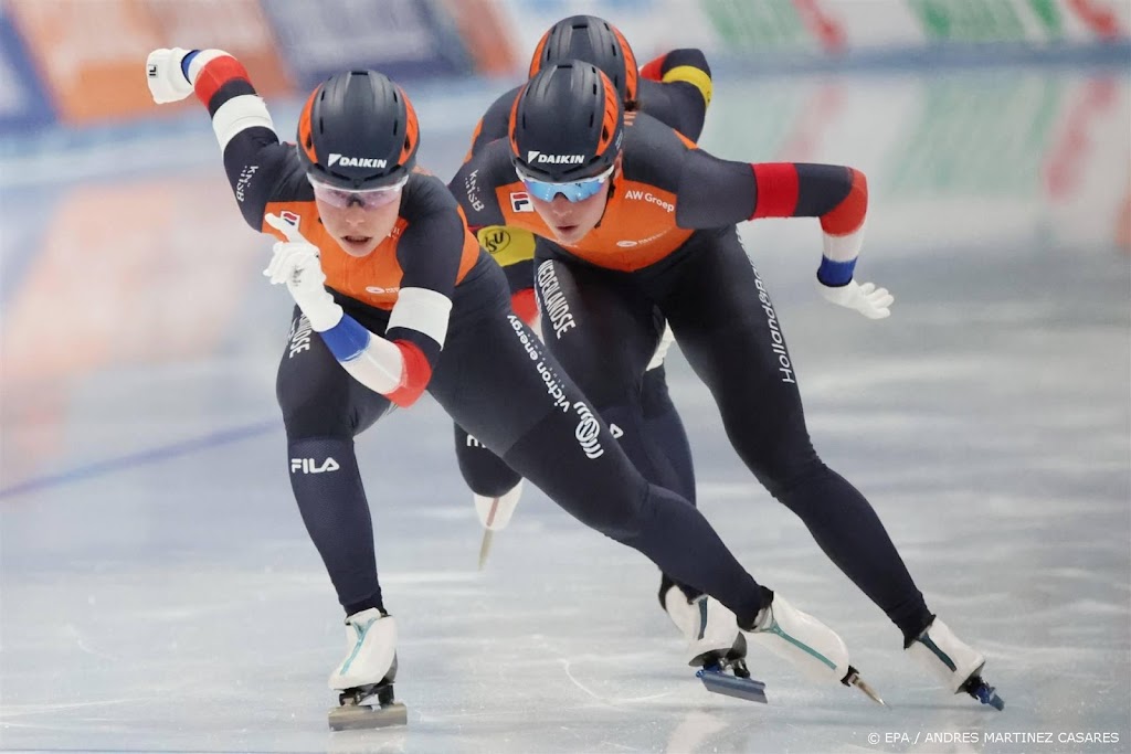 Schaatssters winnen in Beijing teamsprint
