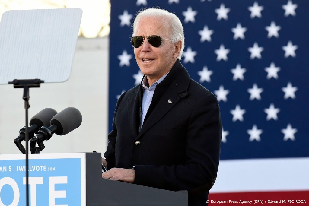 Biden met toppolitici naar kerkdienst voorafgaand aan inauguratie