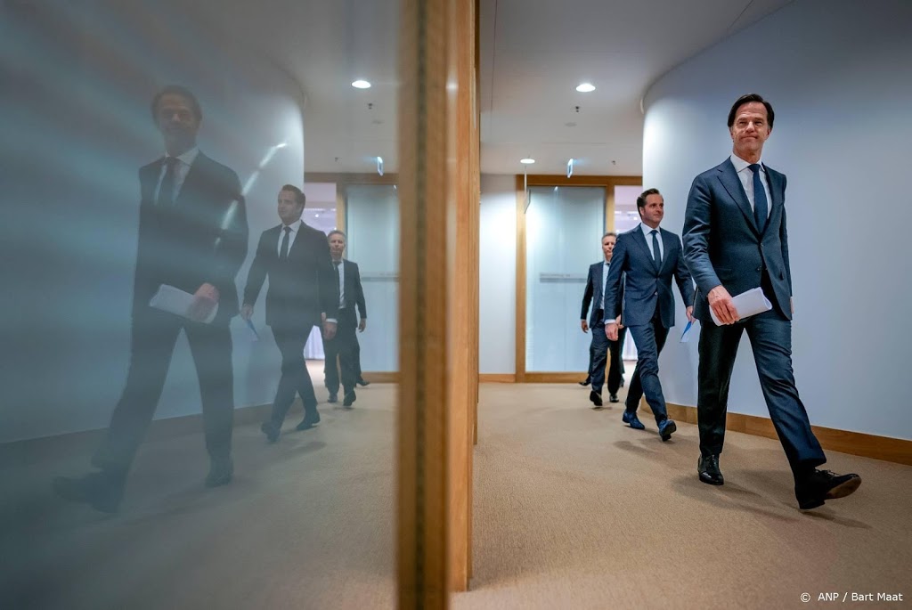 Nieuwe varianten nopen kabinet tot 'heftige maatregelen'