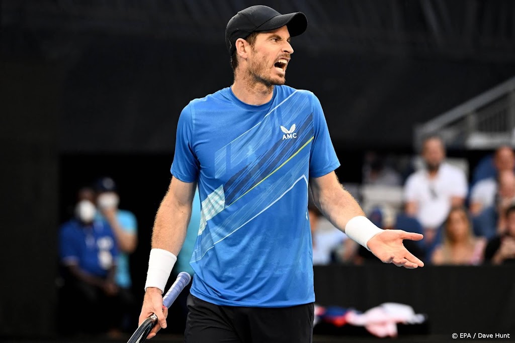 Murray verliest in drie sets van Japanse qualifier