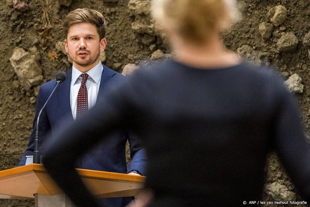 Coronadebat geschorst wegens antwoorden FVD-Kamerlid