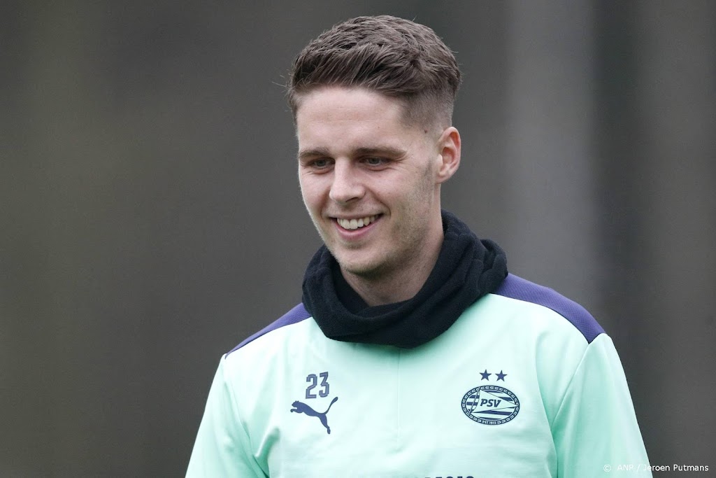 PSV tegen Telstar met Veerman en Fofana