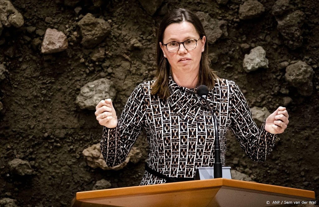 Kamer: zoek breed draagvlak voor de langetermijnstrategie corona