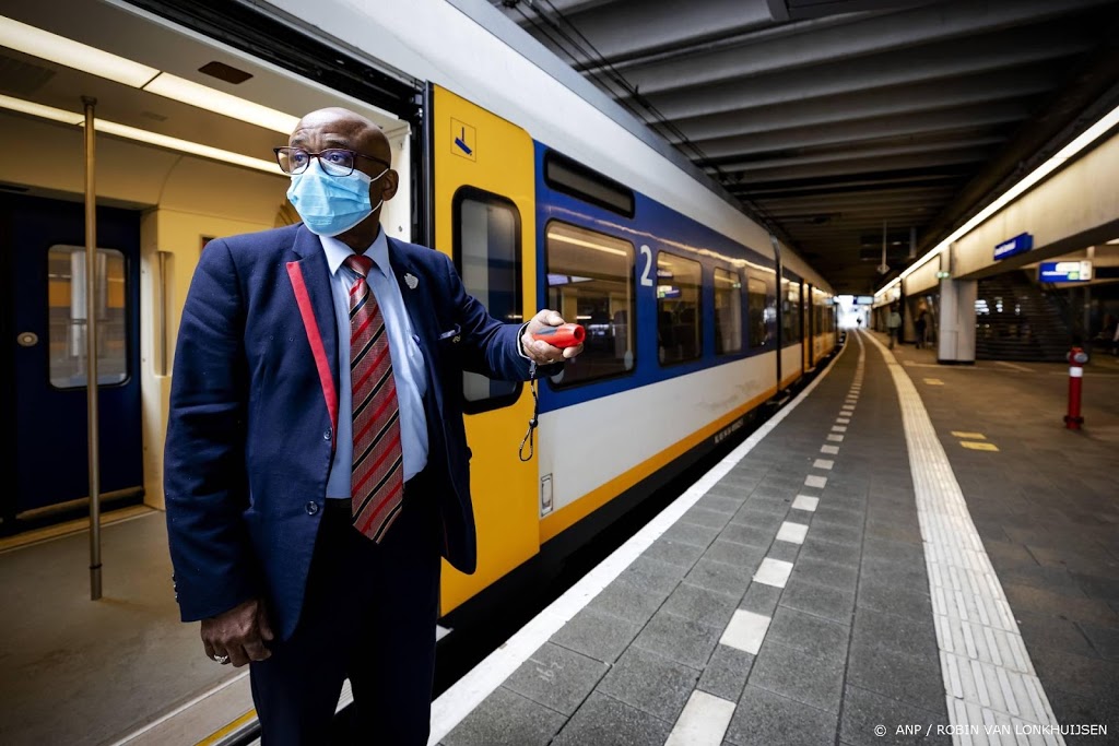 NS ziet minder reizigers, maar niet minder agressie