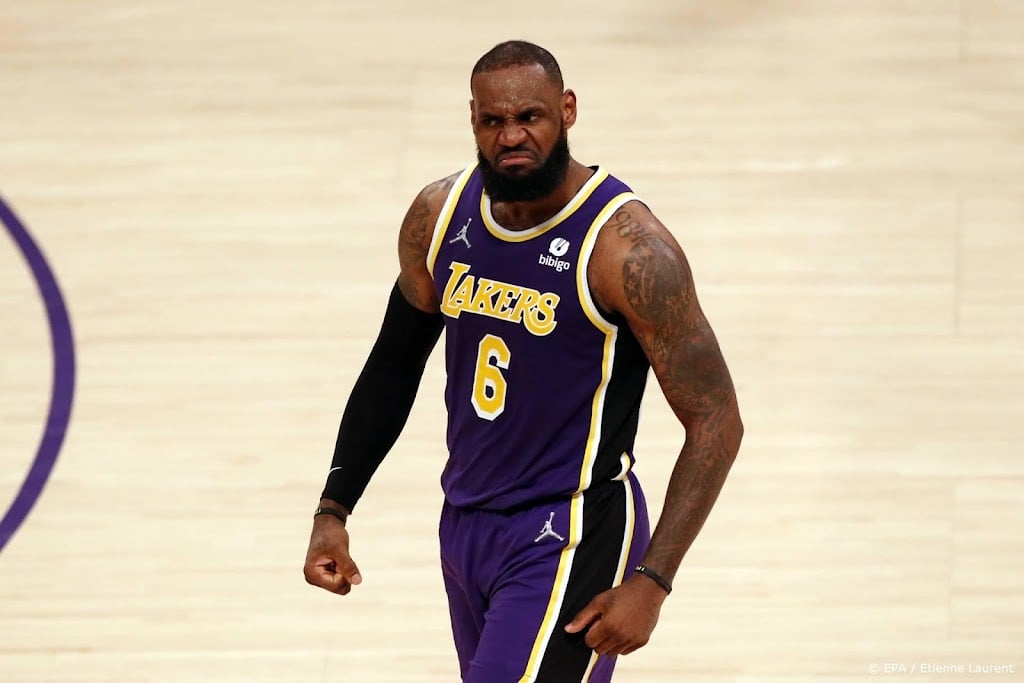 LeBron James wil basketbalcarrière in NBA afsluiten met zijn zoon