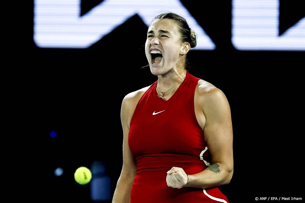 Sabalenka hard onderuit in eerste partij na winst Australian Open