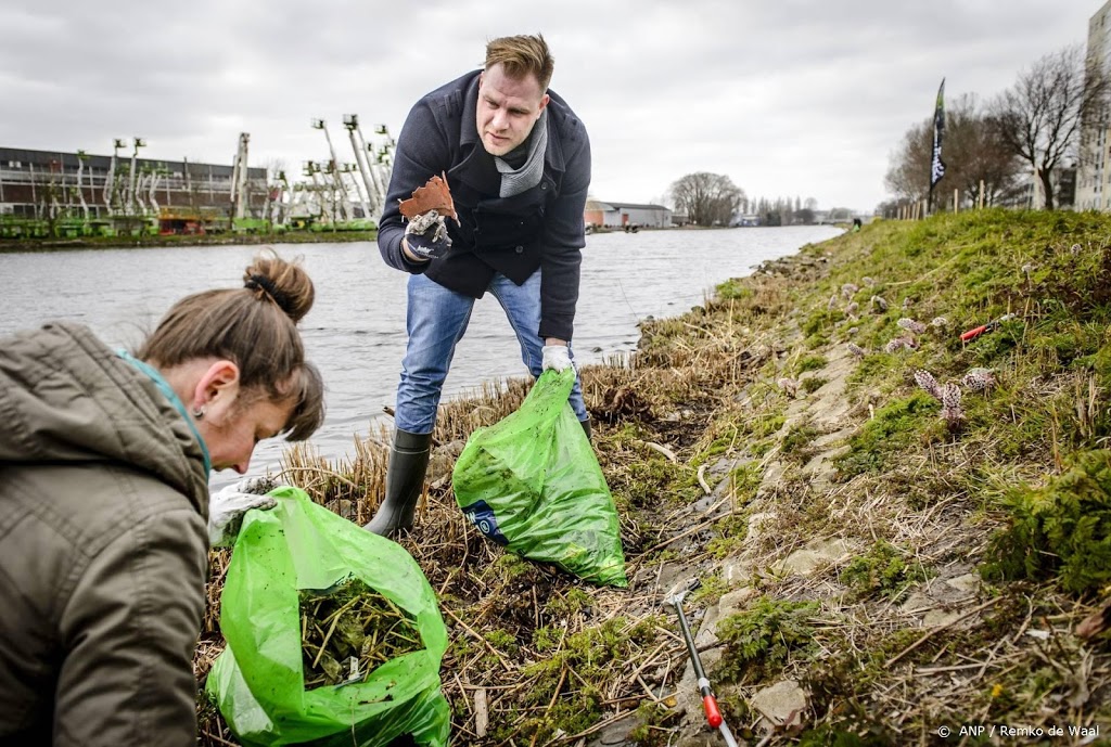 Duizenden vrijwilligers ruimen zwerfafval op tijdens Opschoondag