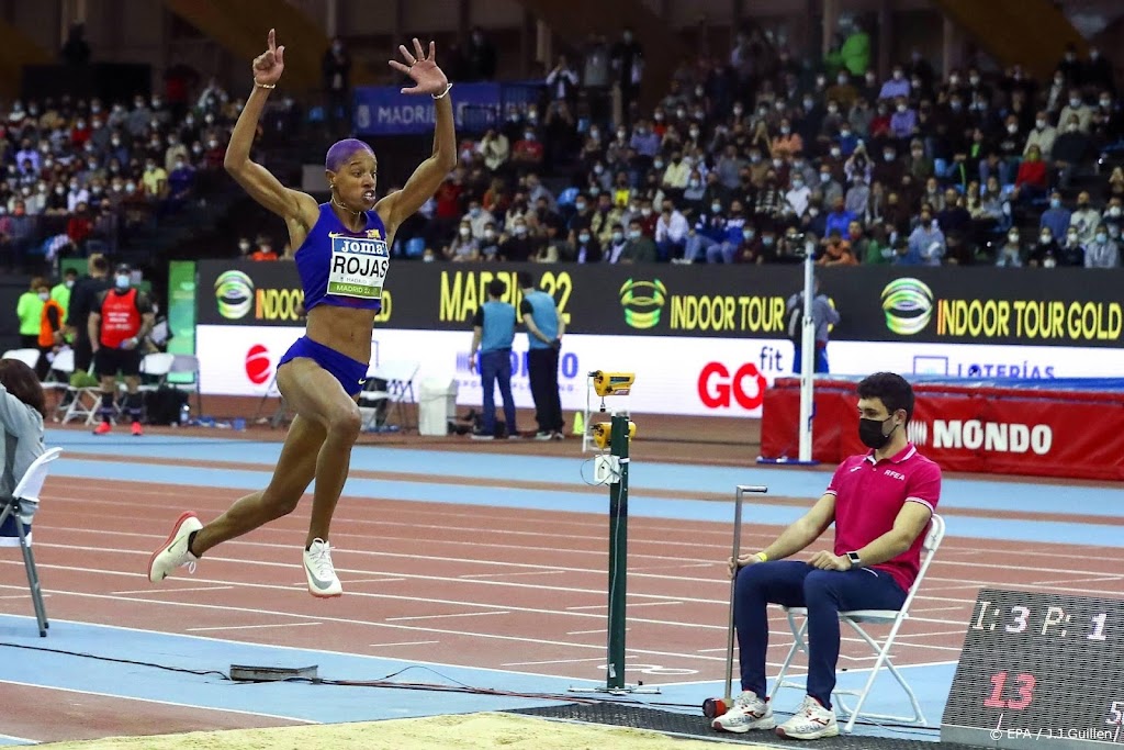 Wereldtitel in wereldrecord voor hink-stap-springster Rojas