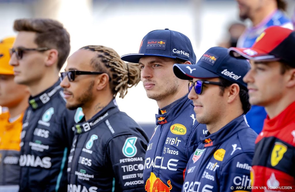 Verstappen verwacht spanning tot het eind in openingsrace Bahrein