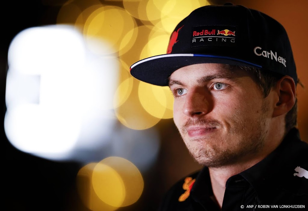 Haperende Red Bull vergalt eerste race wereldkampioen Verstappen