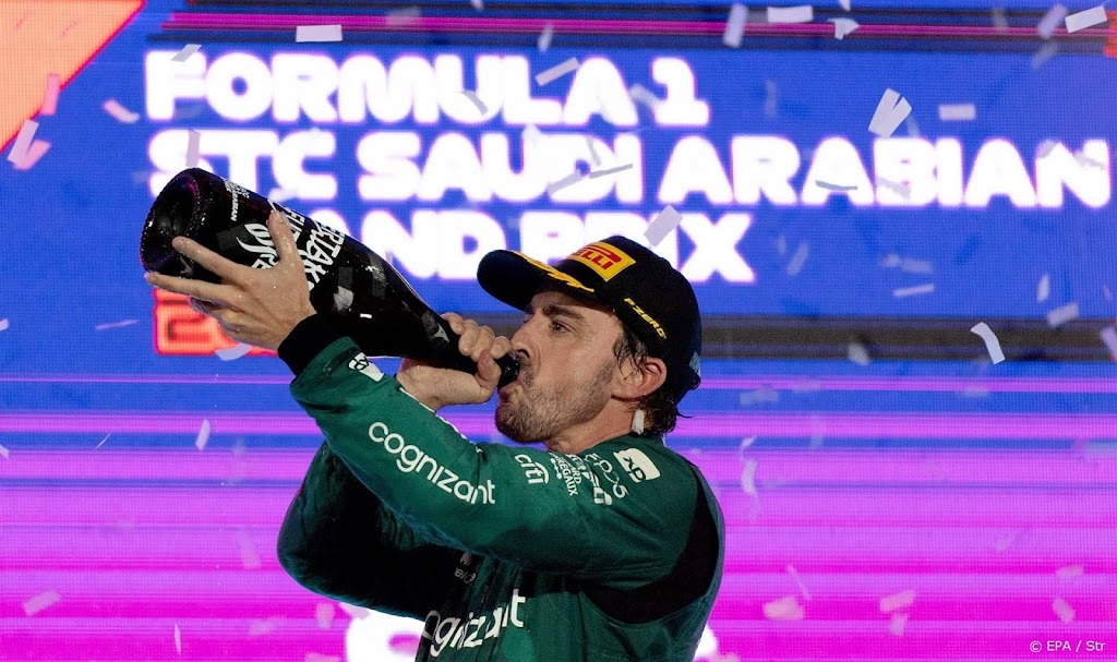 Formule 1 wil duidelijkheid over de krik na tijdstraffen Alonso
