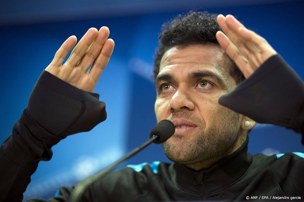 Rechter wil miljoen euro borg voor veroordeelde voetballer Alves